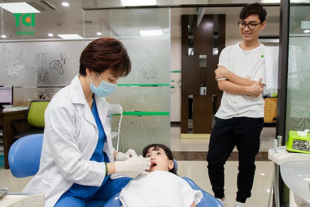 Khách hàng nhí chỉnh nha tại Thu Cúc TCI