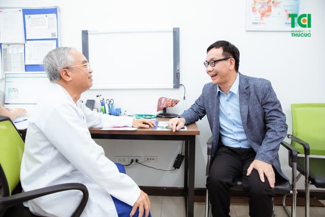 NSƯT Đức Khuê khám sức khỏe tổng quát tại Thu Cúc TCI