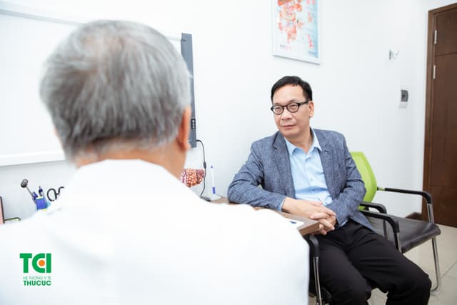 NSƯT Đức Khuê khám sức khỏe tổng quát tại Thu Cúc TCI