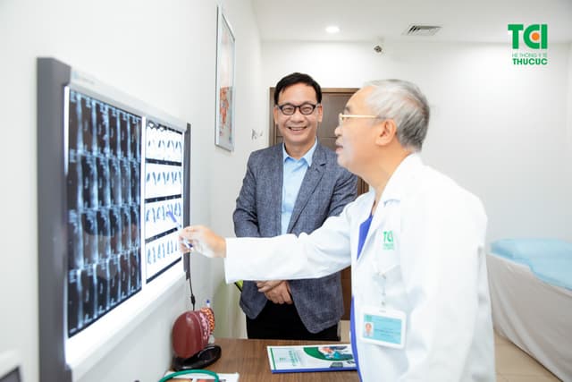 NSƯT Đức Khuê khám sức khỏe tổng quát tại Thu Cúc TCI