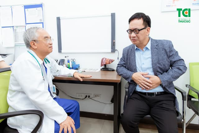 NSƯT Đức Khuê khám sức khỏe tổng quát tại Thu Cúc TCI