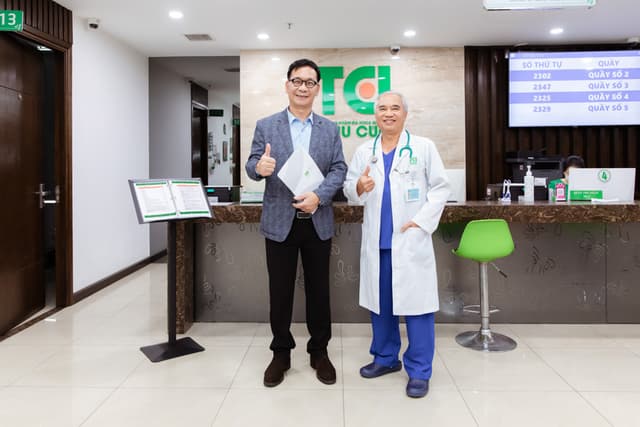 NSƯT Đức Khuê khám sức khỏe tổng quát tại Thu Cúc TCI