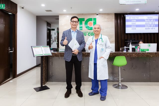 NSƯT Đức Khuê khám sức khỏe tổng quát tại Thu Cúc TCI