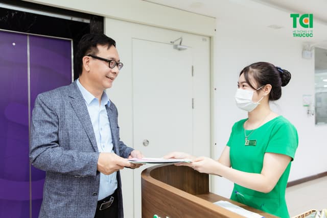 NSƯT Đức Khuê khám sức khỏe tổng quát tại Thu Cúc TCI