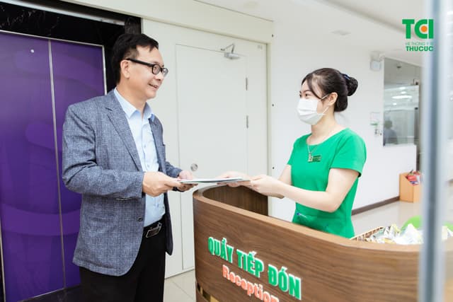 NSƯT Đức Khuê khám sức khỏe tổng quát tại Thu Cúc TCI