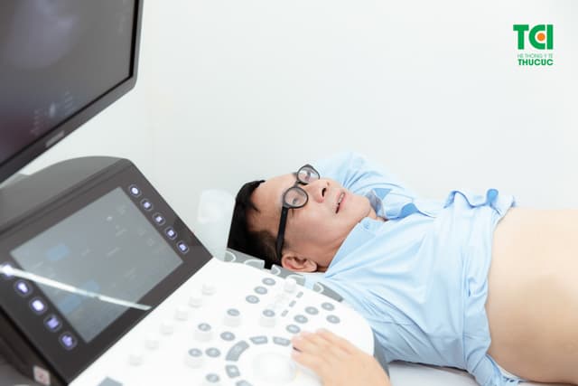 NSƯT Đức Khuê khám sức khỏe tổng quát tại Thu Cúc TCI