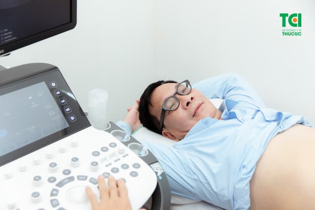 NSƯT Đức Khuê khám sức khỏe tổng quát tại Thu Cúc TCI