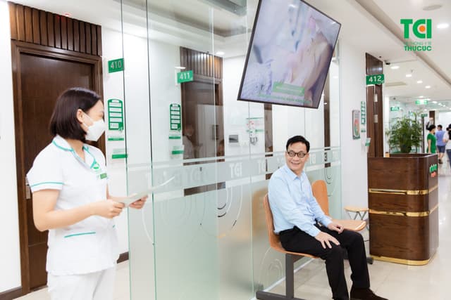 NSƯT Đức Khuê khám sức khỏe tổng quát tại Thu Cúc TCI