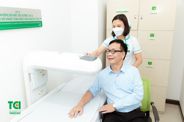 NSƯT Đức Khuê khám sức khỏe tổng quát tại Thu Cúc TCI