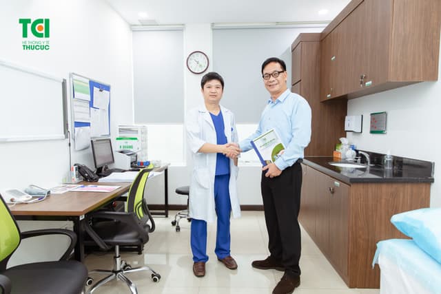 NSƯT Đức Khuê khám sức khỏe tổng quát tại Thu Cúc TCI