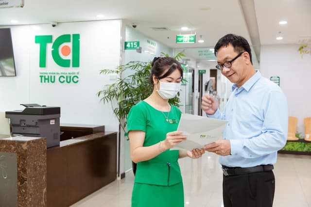 NSƯT Đức Khuê khám sức khỏe tổng quát tại Thu Cúc TCI