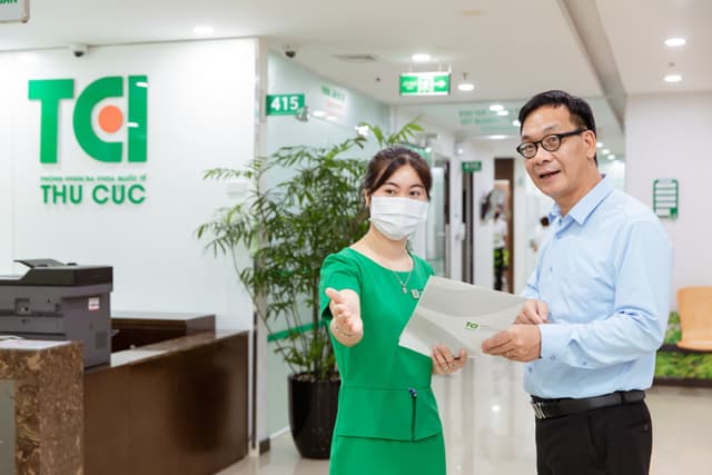 NSƯT Đức Khuê khám sức khỏe tổng quát tại Thu Cúc TCI