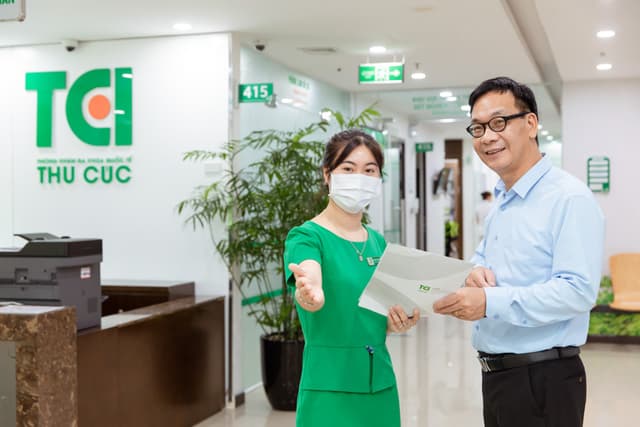 NSƯT Đức Khuê khám sức khỏe tổng quát tại Thu Cúc TCI