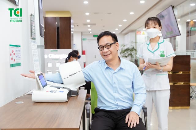 NSƯT Đức Khuê khám sức khỏe tổng quát tại Thu Cúc TCI