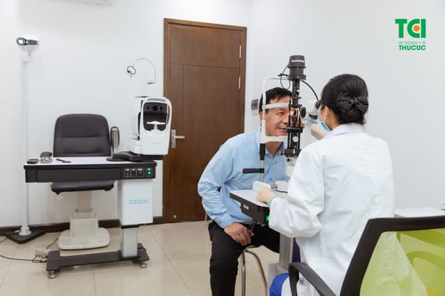 NSƯT Đức Khuê khám sức khỏe tổng quát tại Thu Cúc TCI