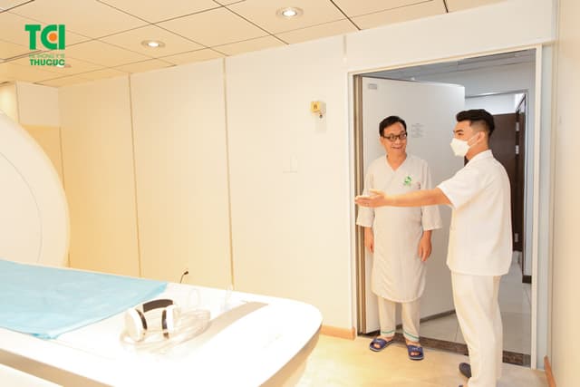 NSƯT Đức Khuê khám sức khỏe tổng quát tại Thu Cúc TCI