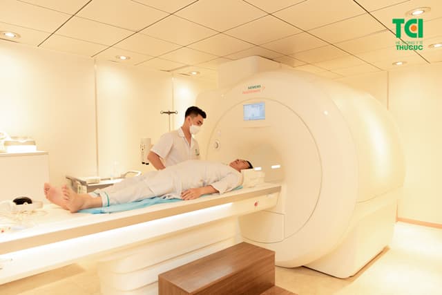 NSƯT Đức Khuê khám sức khỏe tổng quát tại Thu Cúc TCI