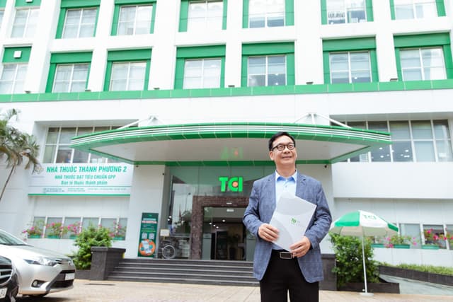 NSƯT Đức Khuê khám sức khỏe tổng quát tại Thu Cúc TCI