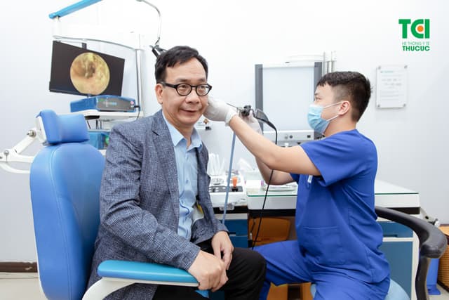 NSƯT Đức Khuê khám sức khỏe tổng quát tại Thu Cúc TCI