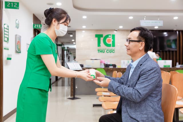 NSƯT Đức Khuê khám sức khỏe tổng quát tại Thu Cúc TCI