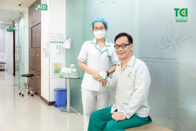 NSƯT Đức Khuê khám sức khỏe tổng quát tại Thu Cúc TCI