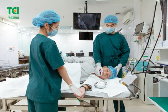 NSƯT Đức Khuê khám sức khỏe tổng quát tại Thu Cúc TCI