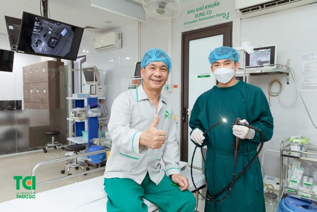 NSƯT Đức Khuê khám sức khỏe tổng quát tại Thu Cúc TCI