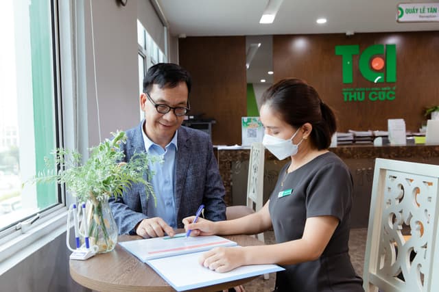 NSƯT Đức Khuê khám sức khỏe tổng quát tại Thu Cúc TCI