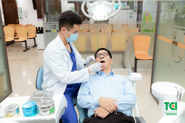 NSƯT Đức Khuê khám sức khỏe tổng quát tại Thu Cúc TCI