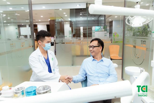 NSƯT Đức Khuê khám sức khỏe tổng quát tại Thu Cúc TCI