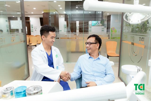 NSƯT Đức Khuê khám sức khỏe tổng quát tại Thu Cúc TCI