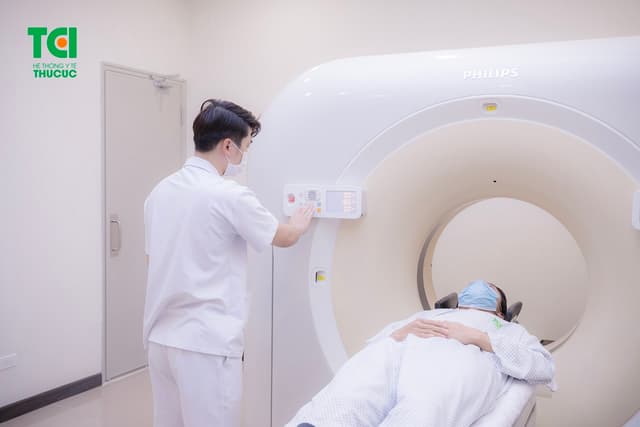 Chụp CT sọ não: Ưu, nhược điểm và cách tiến hành