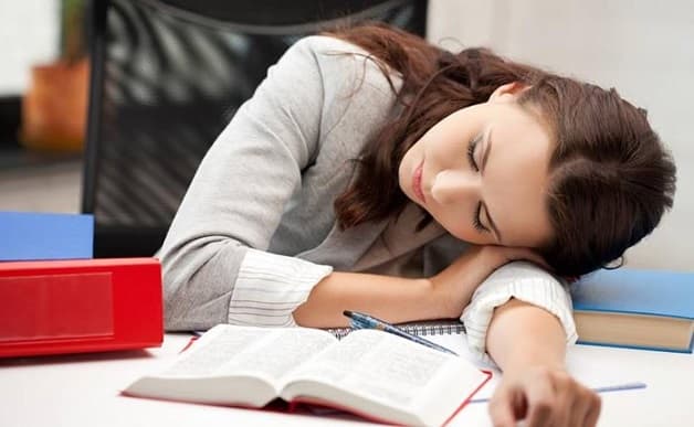 Mất ngủ thường xảy ra ở phụ nữ nhiều hơn nam giới.