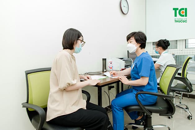 Các phương pháp sàng lọc sẽ được thực hiện dựa trên thời gian khám, tình trạng của mẹ và thai nhi