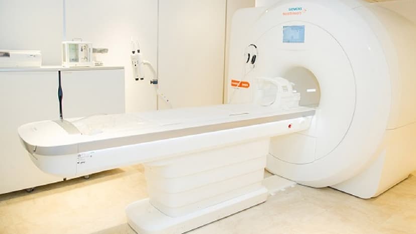 3 điều cần biết về chụp MRI cột sống cổ