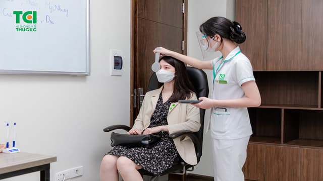 Cận thị 1/10 là bao nhiêu độ?