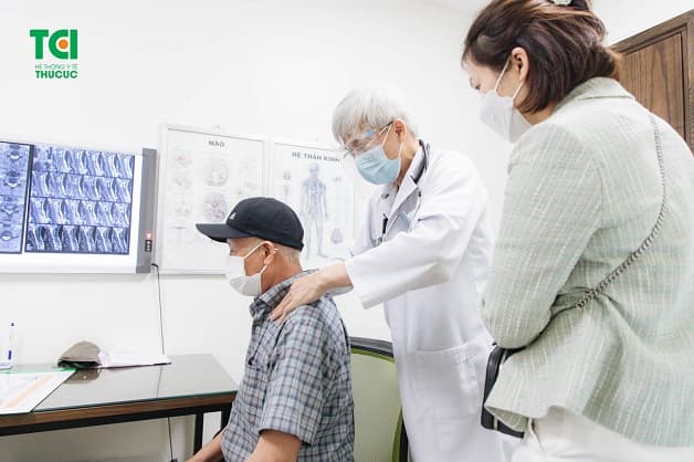 chữa mất ngủ hiệu quả cùng chuyên gia hàng đầu trong lĩnh vực Nội thần kinh