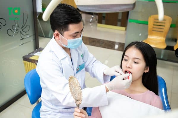 tại sao răng bị hô