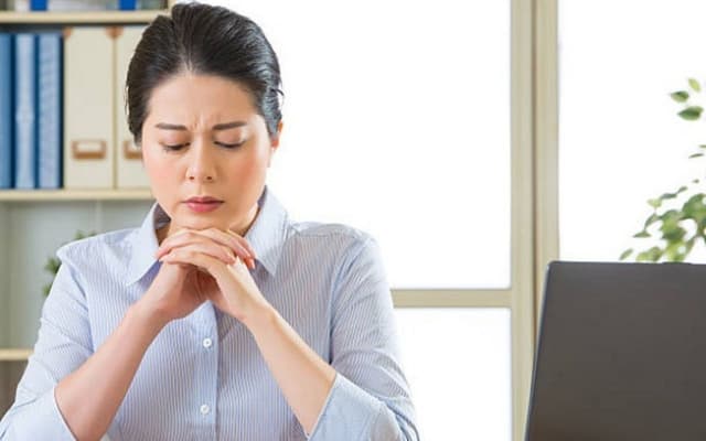 Chứng mất ngủ ở phụ nữ tuổi trung niên và điều cần biết