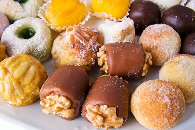 Bệnh tai biến mạch máu não kiêng ăn gì? - Thực phẩm nhiều đường