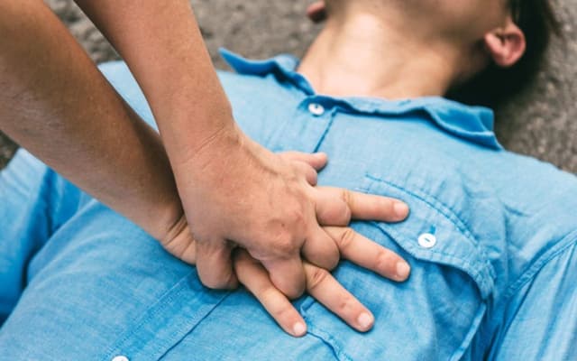 Tìm hiểu quy trình sơ cứu người tai biến mạch máu não