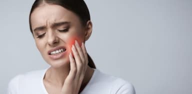 Sâu răng hàm số 8: Nguyên nhân, hậu quả, cách điều trị