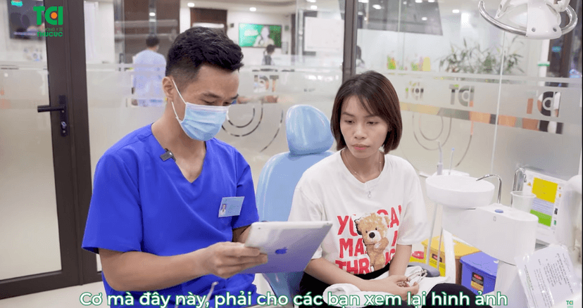 Theo chân khách hàng tái khám sau niềng răng tại Thu Cúc TCI