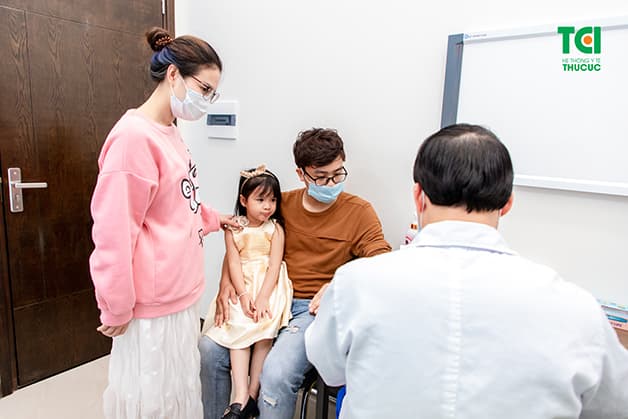 Thăm khám với các chuyên gia Nội thần kinh giúp phát hiện sớm và điều trị hiệu quả bệnh động kinh.