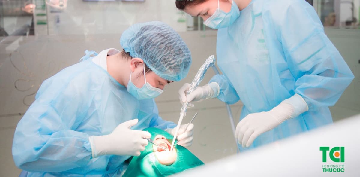 Tìm hiểu cấy ghép implant có an toàn không?