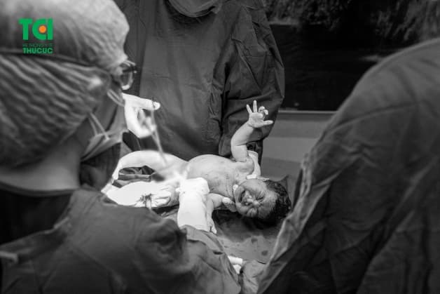 Đẻ mổ lần 2 của mẹ bầu nên cách khoảng 2 năm kể từ khi sinh mổ lần đầu tiên