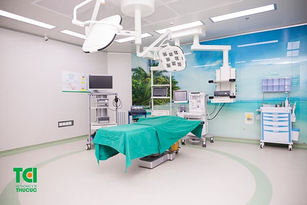 khám sinh thiết hạch ở tai