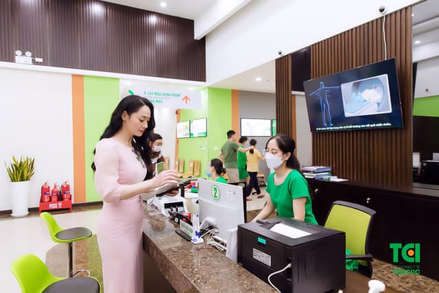 Diễn viên Quách Thu Phương trải nghiệm khám sức khỏe tại Thu Cúc TCI