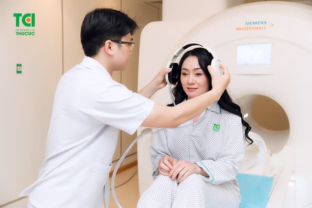 Diễn viên Quách Thu Phương trải nghiệm khám sức khỏe tại Thu Cúc TCI