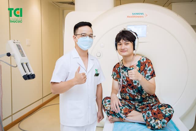 Cô đồng nát lựa chọn gói khám sức khỏe và tầm soát ung thư tại Thu Cúc TCI